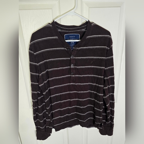 American Eagle Outfitters Gray Long Sleeve Striped Tee - Picture 11 of 11